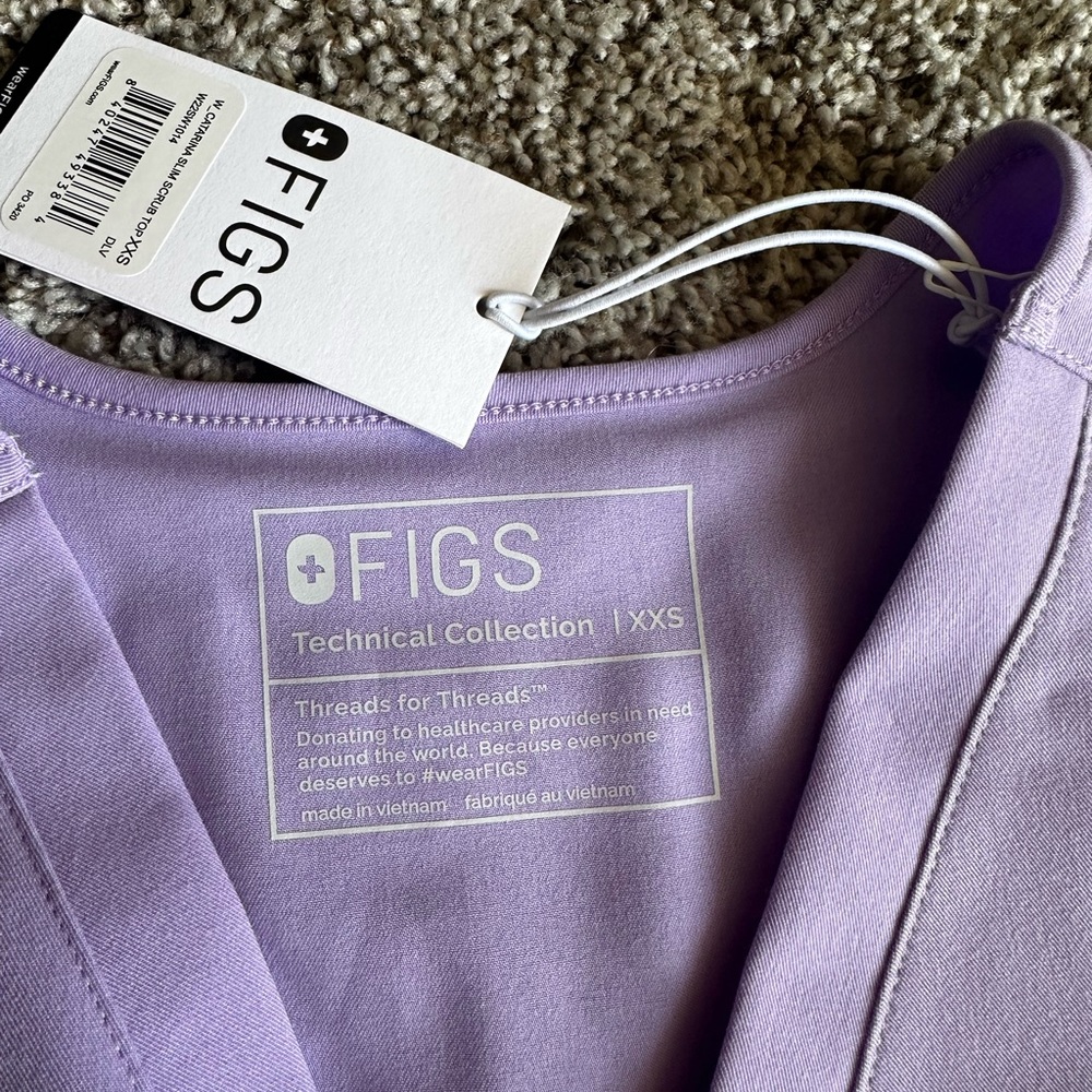 NEW Figs Lilac Purple Catarina One Pocket Scrub Top size XXS